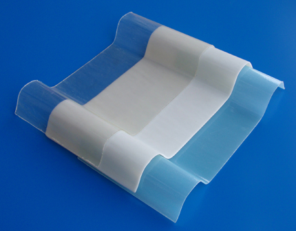 玻璃鋼采光板成為農(nóng)業(yè)養(yǎng)殖專用遮陽屋面瓦